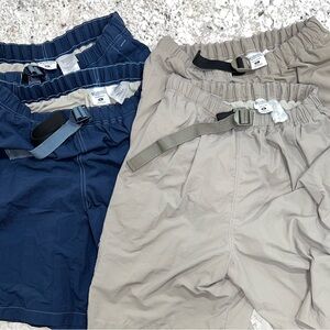 4 Pair of Columbia XL W / 9” Inseam Packable Swim Trunks (2 Navy & 2 Tan)